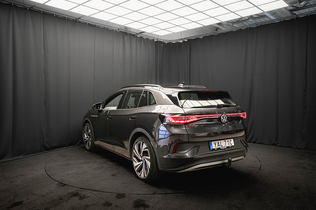Volkswagen ID.4 GTX DRAG 360° KAMERA 21'' NARVIK EL-BAKLUCKA KOMFORT+ MOMS