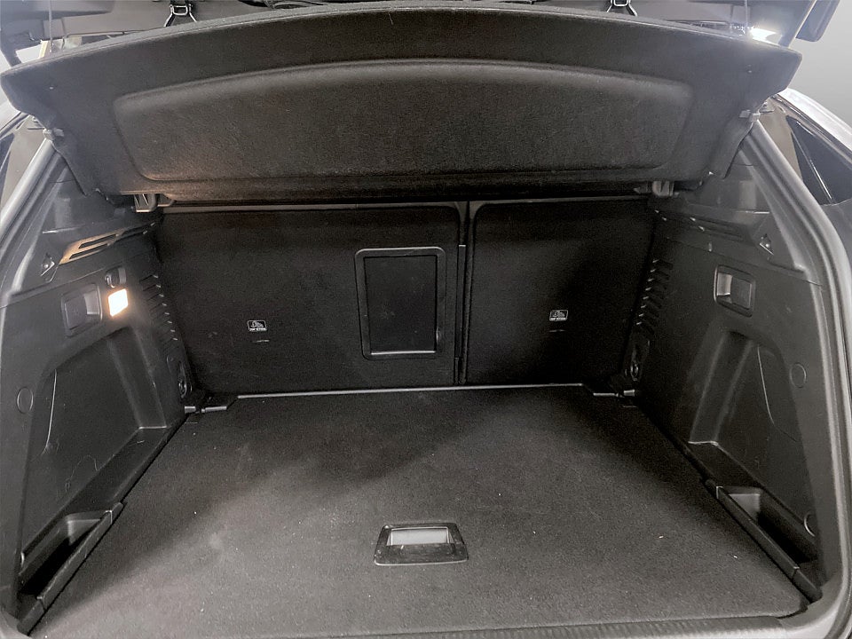 Bild på Peugeot 3008 GT 1.2 PT 130hk Aut B-KAMERA CARPLAY