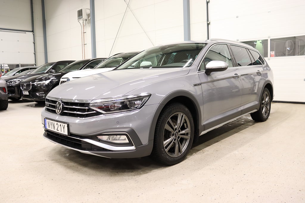 Volkswagen Passat Alltrack 2.0 TDI 4M Drag D-Värm 200hk