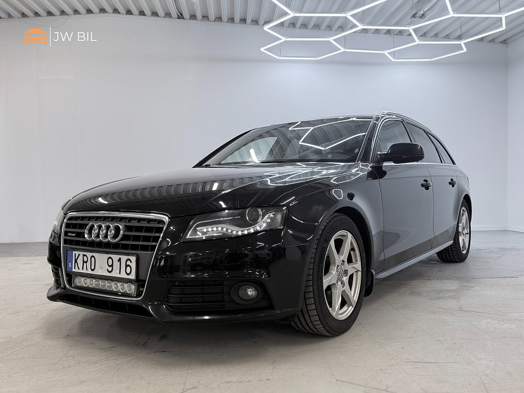 Audi A4 Avant 2.0 TDI DPF Quattro Drag M-Värm Kamrem bytt PDC