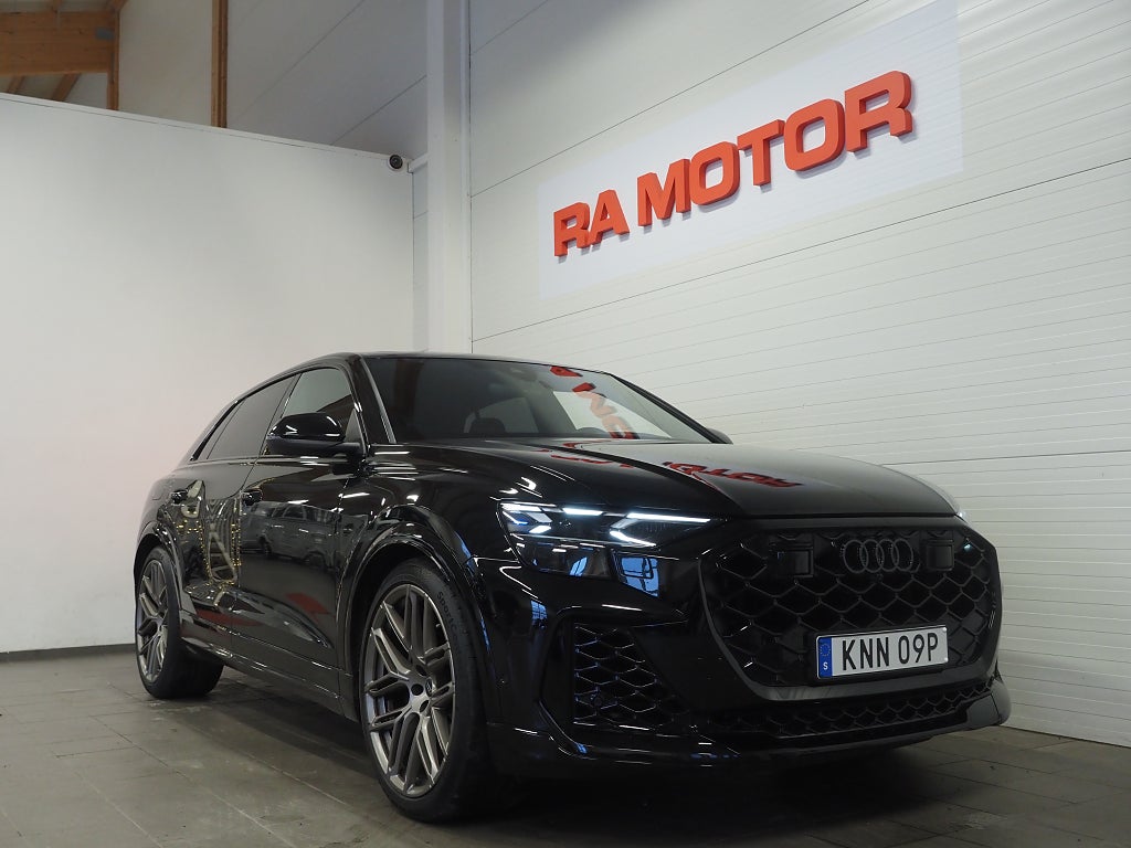 Audi RSQ8 600hk Massage B&O Sportavgas 23" Drag Nybilsgaranti 2025