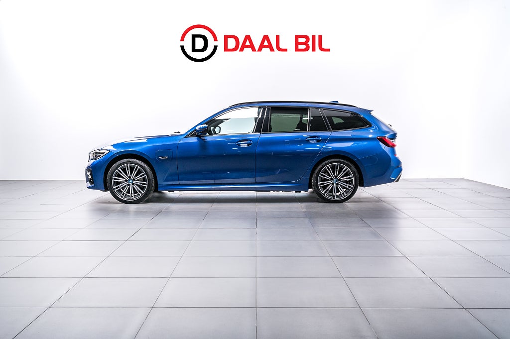BMW 330e xDRIVE TOURING 292HK M-SPORT P-VÄRM HUD NAVI 