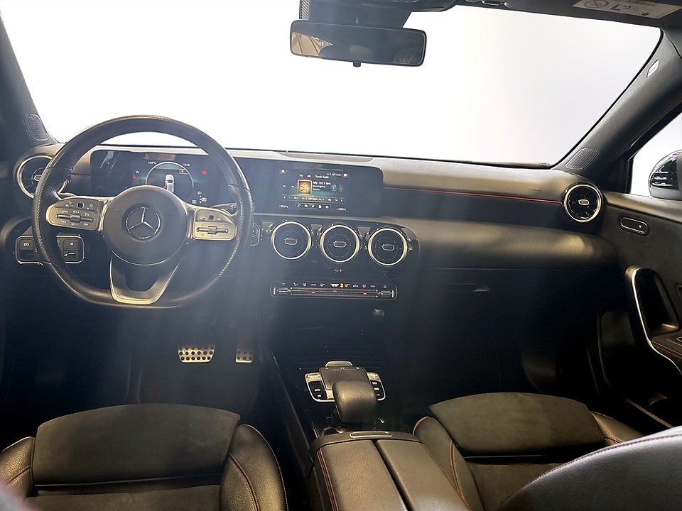 Bild på Mercedes-Benz A180 AMG Line 136hk Aut TAKLUCKA B-KAMERA