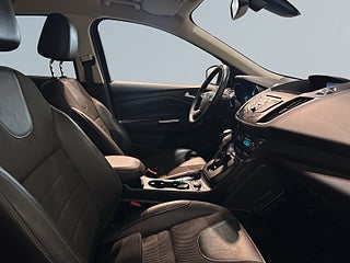 Ford Kuga 2.0 TDCi AWD Powershift Titanium Drag Mvärm GPS SoV