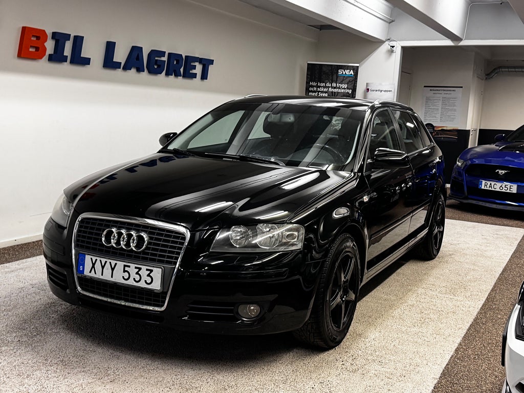 Audi A3 Sportback 1.6 TipTronic, Comfort, Nybes, Nyserv, Drag
