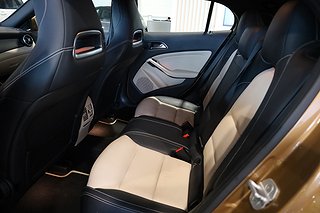 SUV Mercedes-Benz GLA 13 av 25