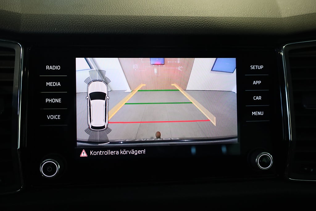 Skoda Kodiaq TDI 190hk 4x4 7-Sits |Drag|D-värm|Cockpit|Läder|