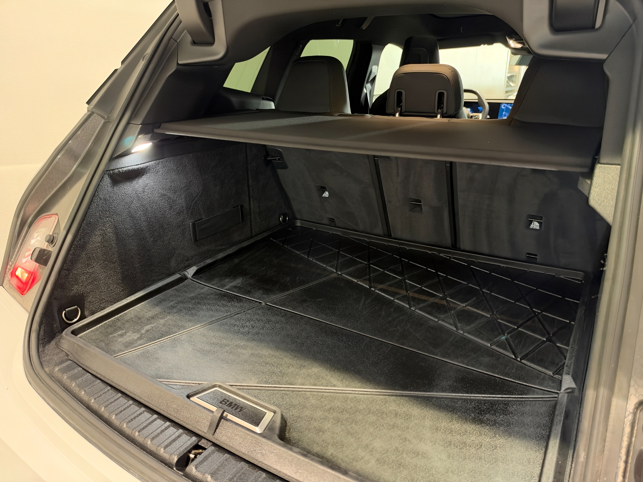 BMW iX 50 2024, bild 6/10