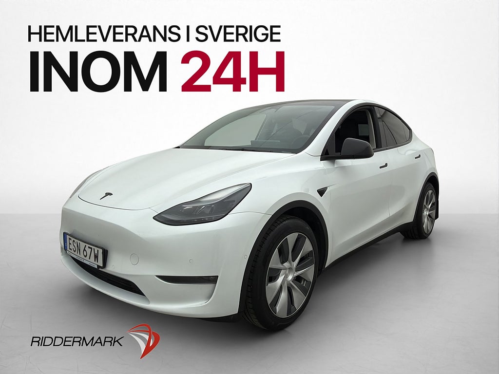 Tesla Model Y Long Range AWD Autopilot Pano Svensksåld