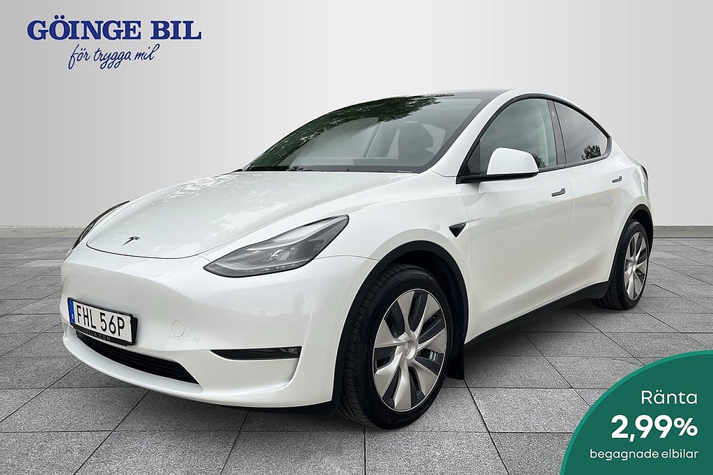 Tesla Model Y Long Range AWD 514hk Drag/ Autopilot/ Premiuminteriör