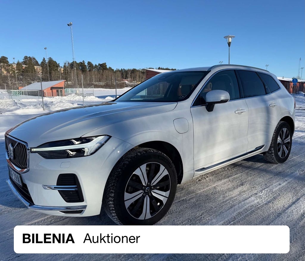 Volvo XC60 Recharge T6 AWD  Core Edition Eu6 Panorama
