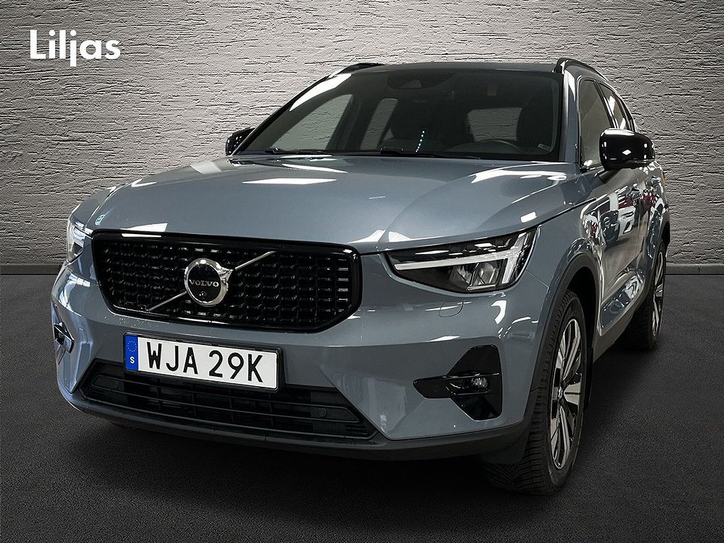 Volvo XC40 Recharge T4 Plus Dark