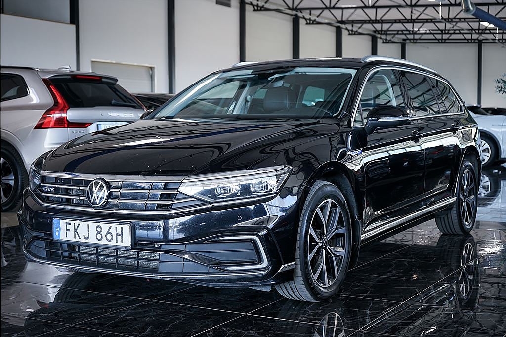 Volkswagen Passat Sportscombi GTE 1.4 TSI DSG Cockpit LED
