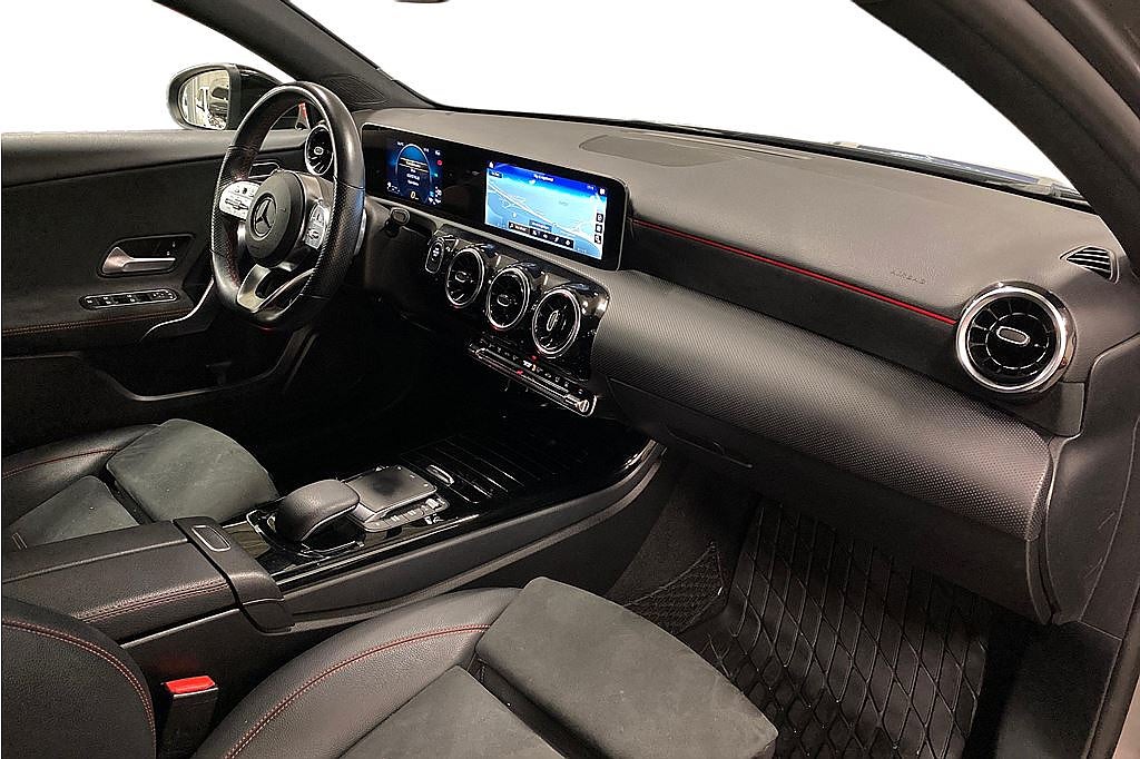 Mercedes-Benz A 250 E AMG Night, kamera