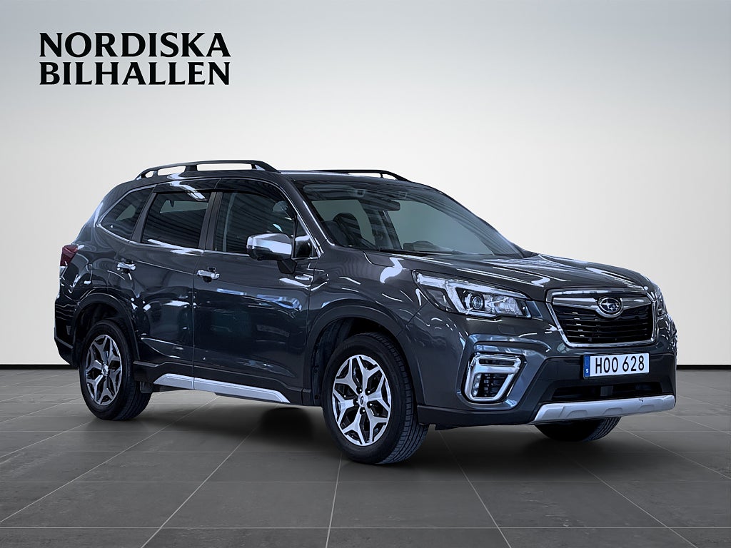 Subaru Forester e-Boxer Lineartronic Ridge Drag Backkamera Apple Car