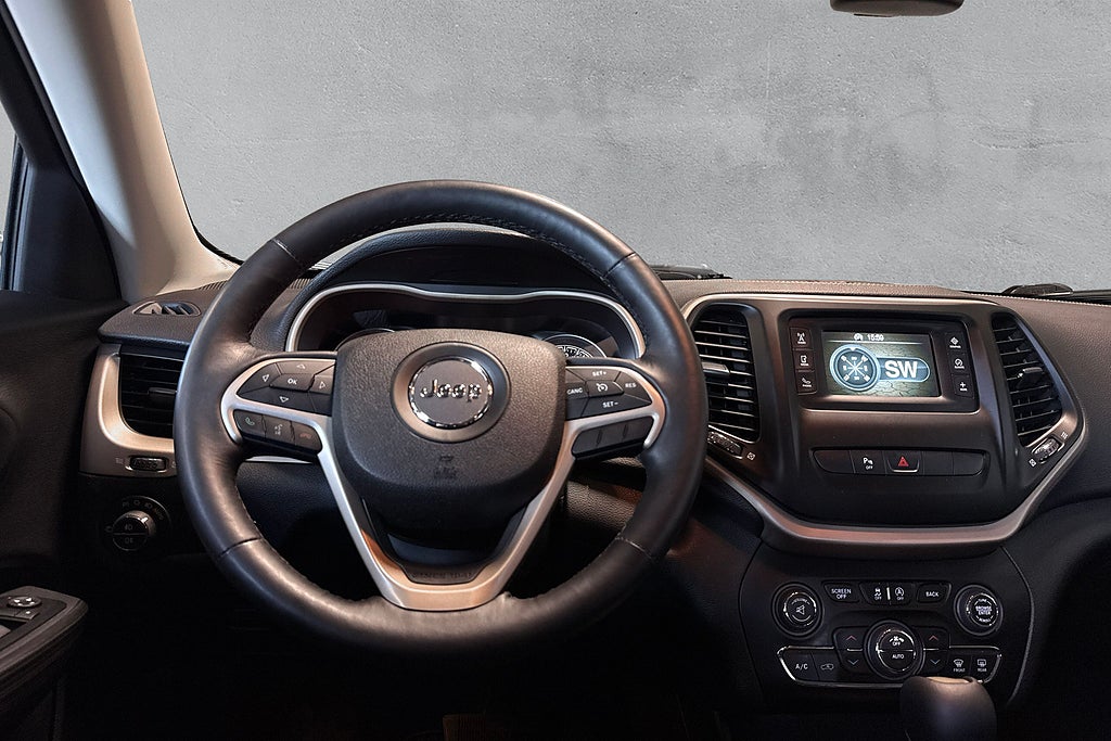 Jeep Cherokee 2.0 CRD 4WD Dragkrok ENDAST 450 MIL 1-Ägare Nyskick