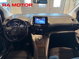 Minibuss Toyota Proace City Verso 7 av 20