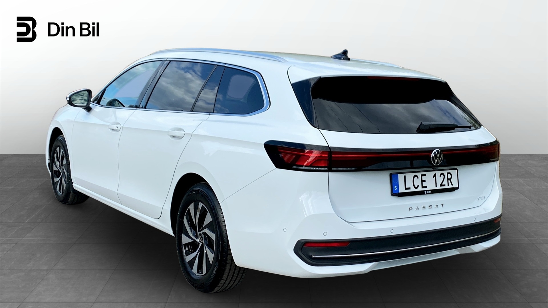 Volkswagen Passat 1.5 eTsi Business 2025, bild 4/48