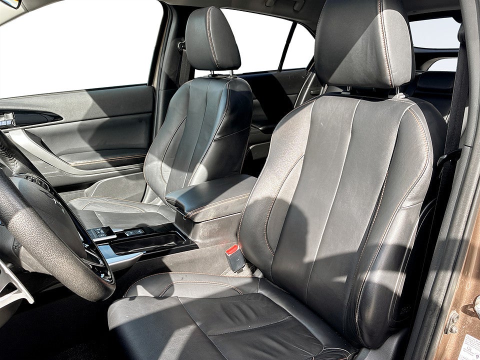 Bild på Mitsubishi Eclipse Cross Business 1.5 T-MIVEC 163hk Aut 4WD PANO B-KAMERA