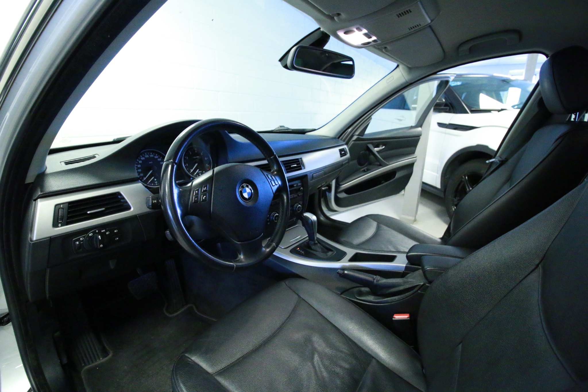 BMW 325 2007, bild 5/38
