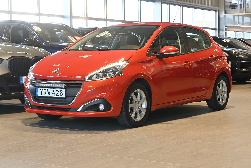 Peugeot 208 5-d 1.2 PureTech 82hk M-värmare Farthållare Blåtand