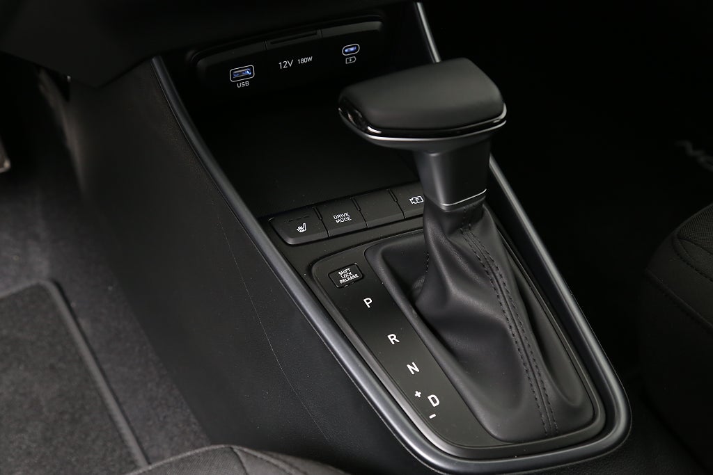 Hyundai Bayon 1.0 T-GDi MHEV AUT Essential 100HK 2025