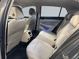 Volkswagen Golf 1.5 eTSI ACT OPF Drag/Kamera/Harman/Kardon/S&V/B-Värm – bild 13