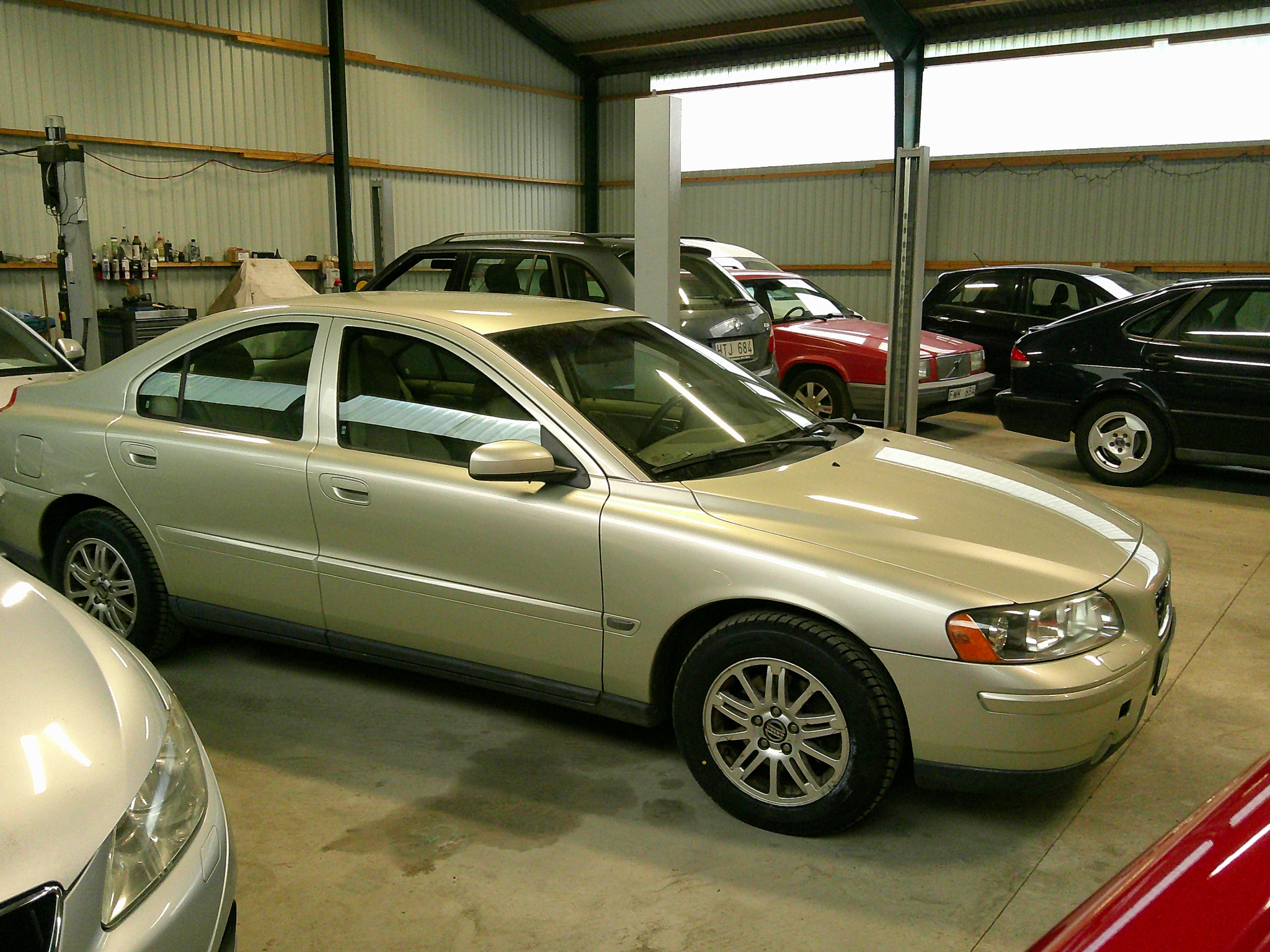 Volvo S60 2.4 Kinetic Euro 4 2005, bild 2/10