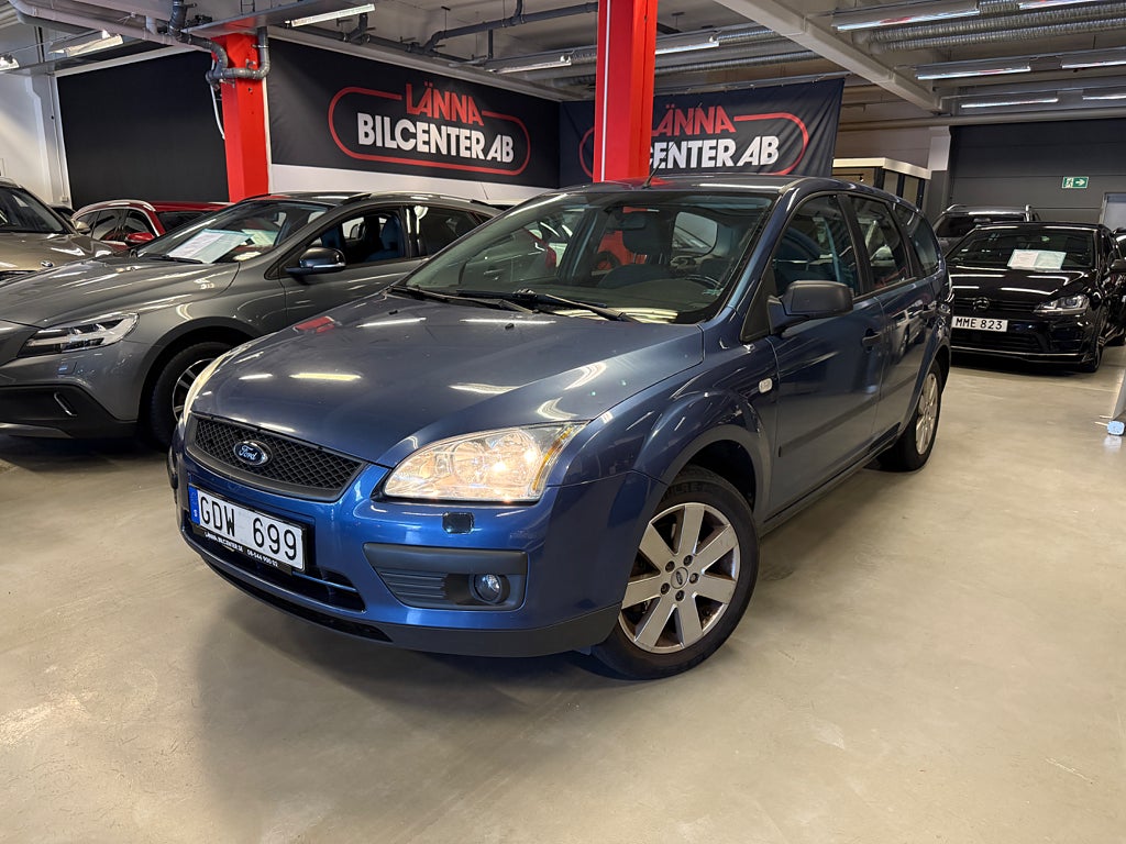 Ford Focus Kombi 1.8 Drag Låg årsskatt 