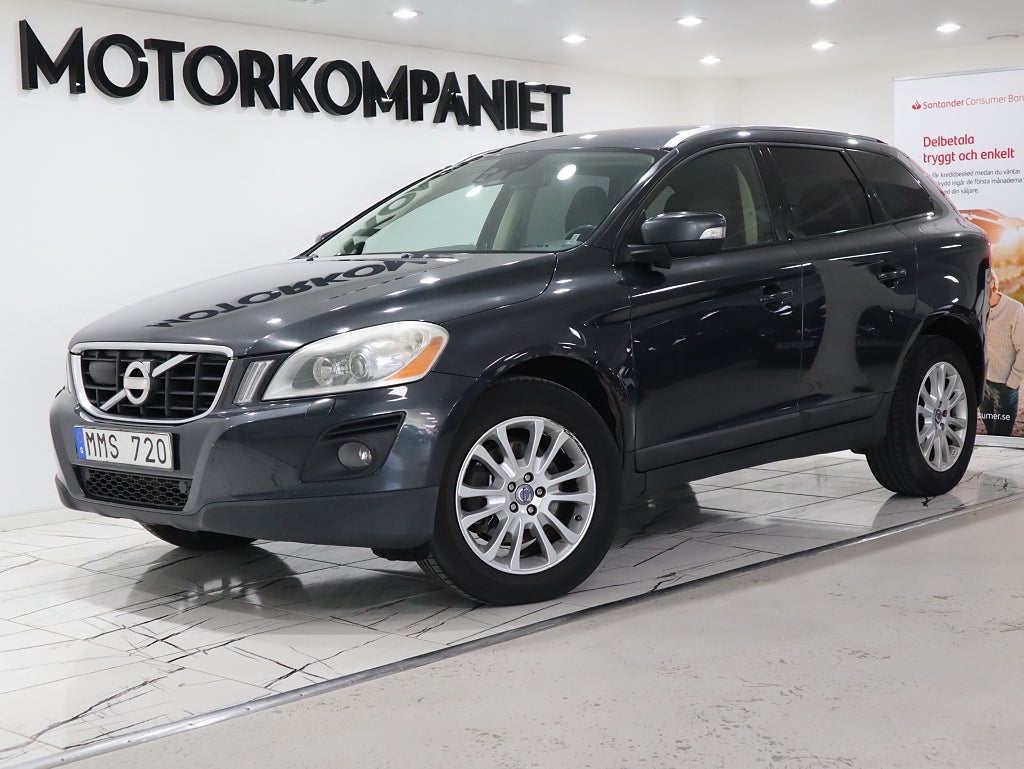 Volvo XC60 D5 AWD Summum Navi Dragkrok Värmare Kamrem Bytt