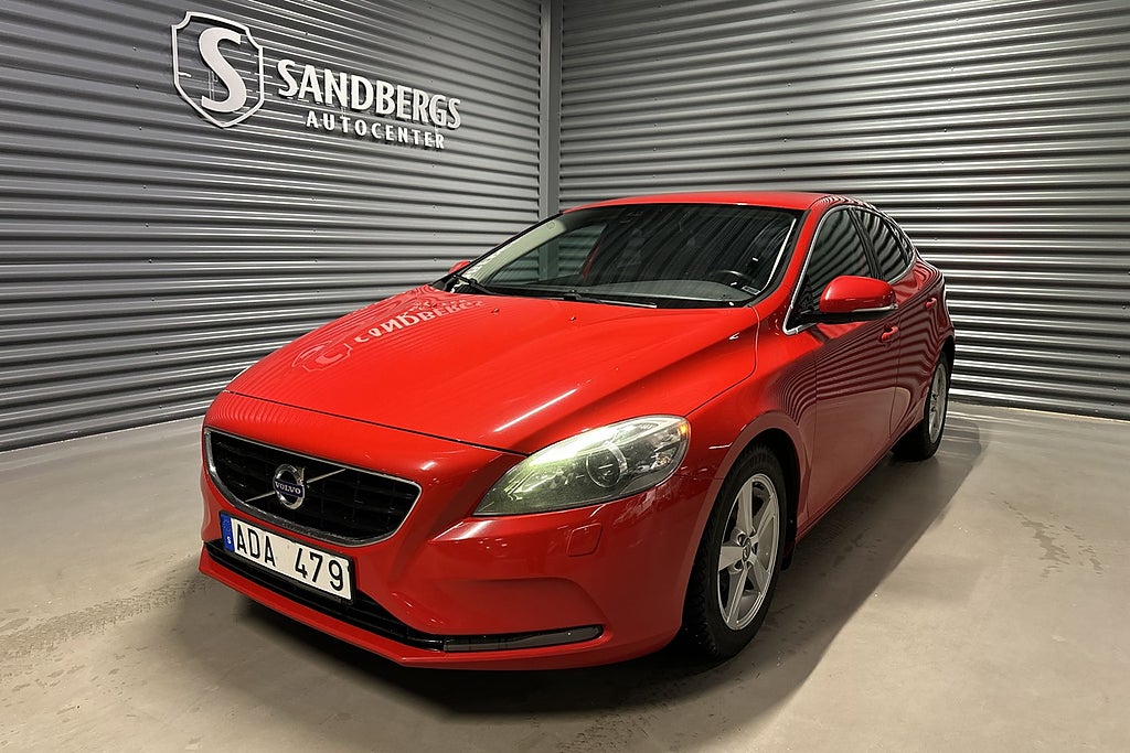 Volvo V40 D2 Momentum Värmare BT PDC