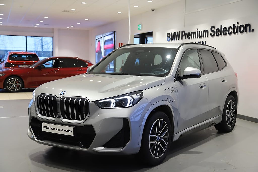 BMW X1 M sport / H&K / Drag / HUD / 360 Kamera