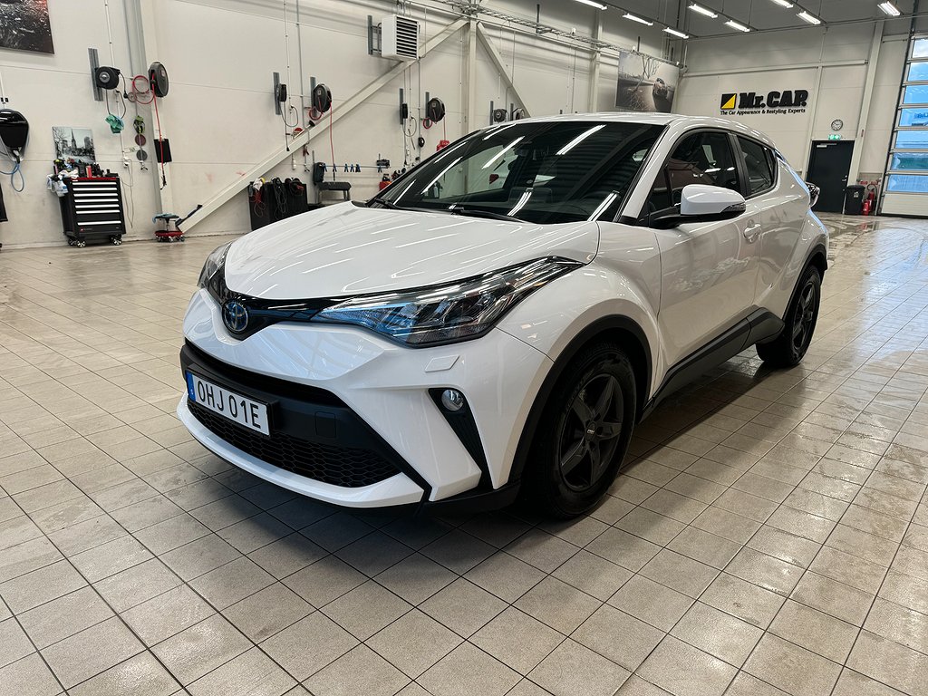 Toyota C-HR Hybrid CVT Active Backkamera Navi CarPlay Euro 6