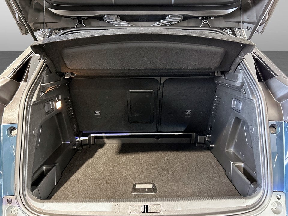 Bild på Peugeot 3008 GT 1.2 PT 130hk Aut - B-KAMERA,CARPLAY,NAV