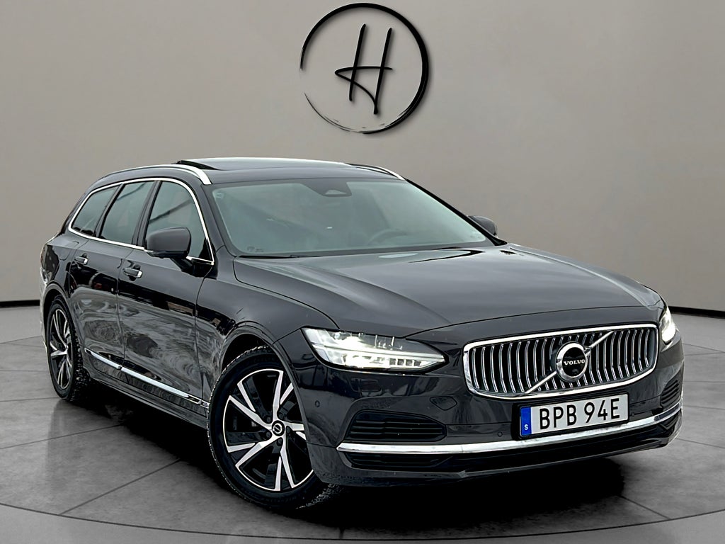 Volvo V90 Recharge T6 AWD Google Assist Inscription Panoramatak 