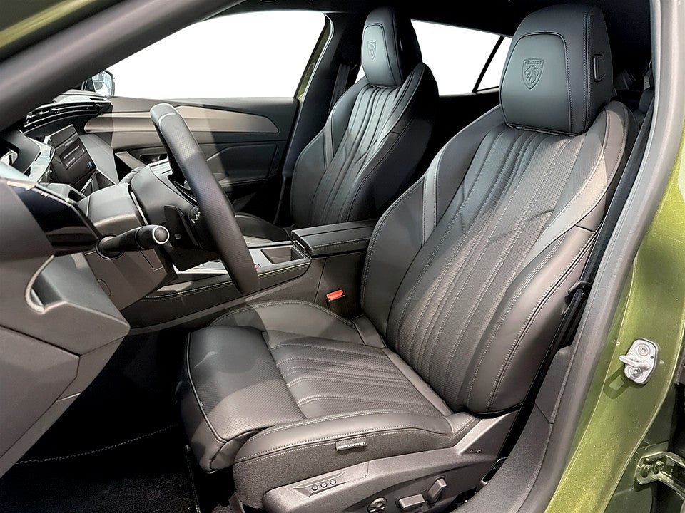 Bild på Peugeot 408 Edition Exclusive Hybrid Aut - OMGÅENDE LEVERANS!