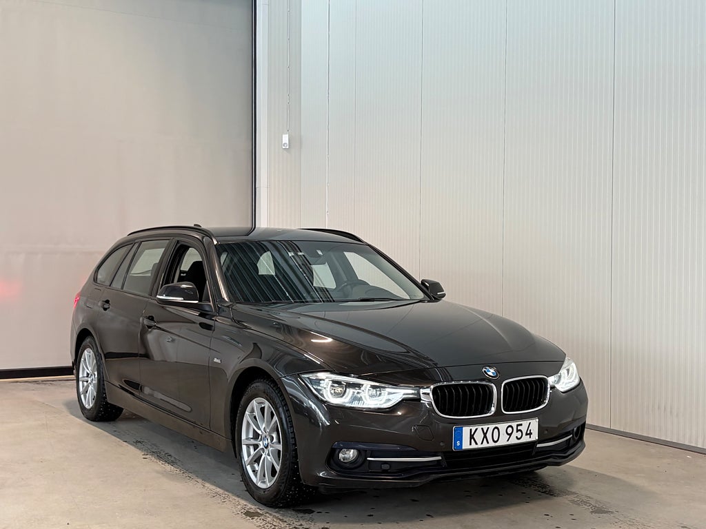 BMW 320 d 190hk Sport line Motorvärmare Dragkrok M-ratt