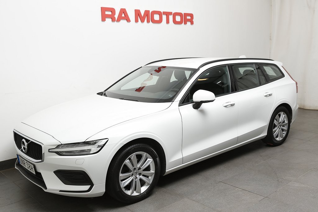 Volvo V60 D3 150hk Momentum Se II Kamera VOC Drag Leasbar 2020