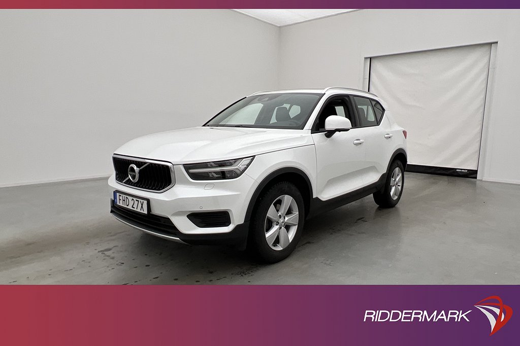 Volvo XC40 T3 Momentum VOC P-Värmare Pano H/K Skinn 360° GPS