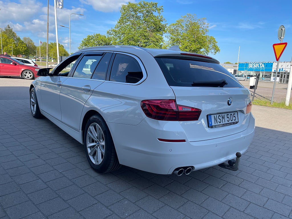 BMW 520d xDrive Touring 190 hk VÄRMARE DRAG