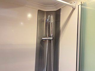 Husbil-integrerad Niesmann ARTO 79 LE 19 av 25