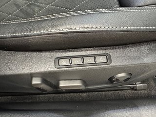 Skoda Octavia Kombi RS iV PLUG-IN/Drag/Kamera/Mvärm/Pano/S&V