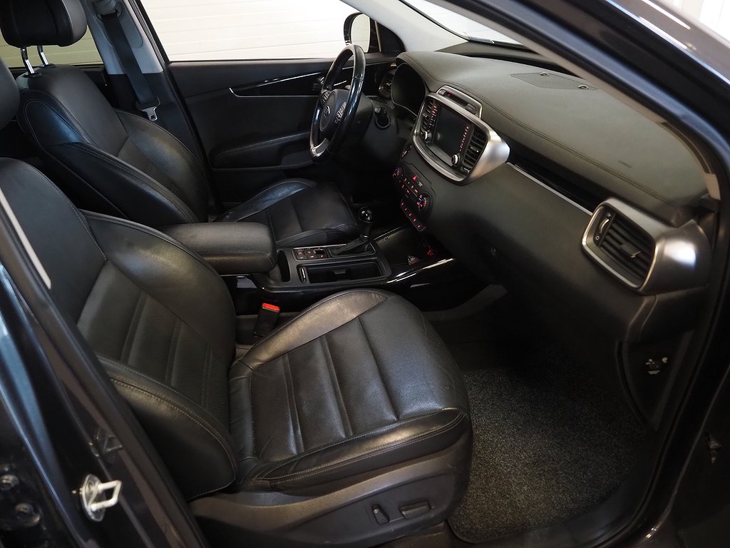 Kia Sorento 2.2 CRDi 200hk AWD 7-sits Drag Pano Navi Läder 2016
