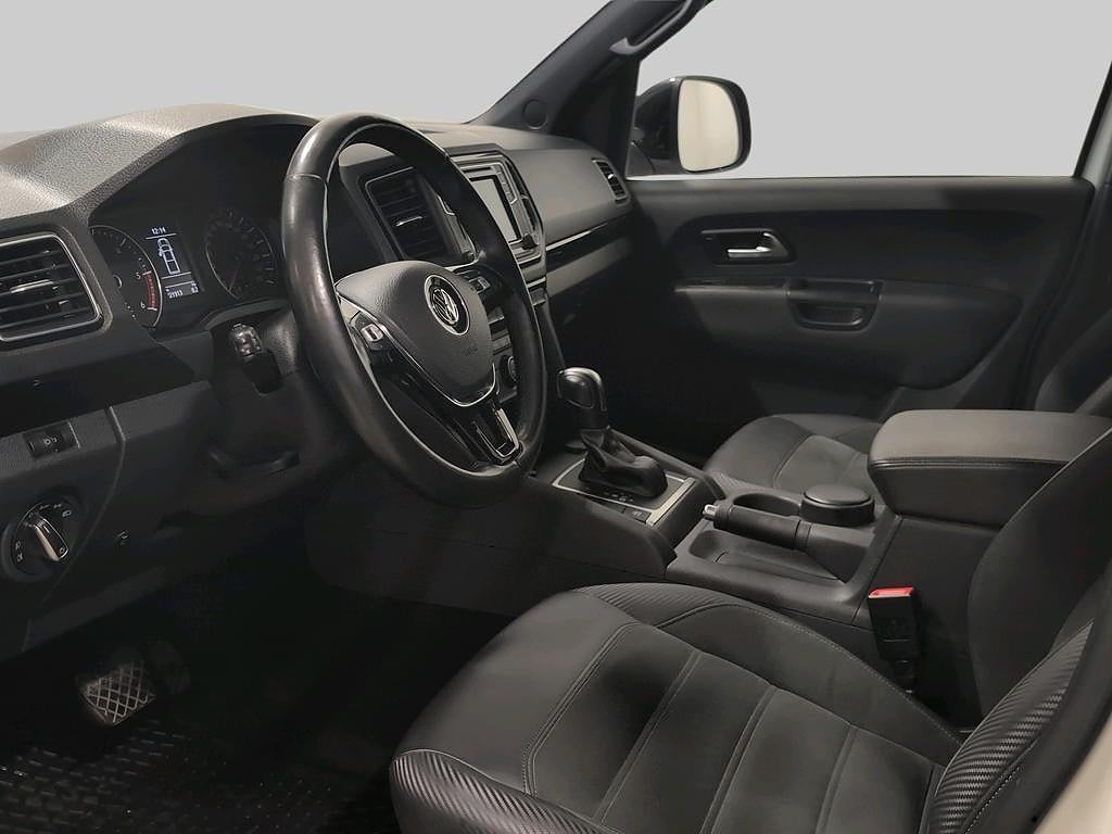 Volkswagen Amarok Highline Black Style 3.0 TDI 258 hk 4M Arbetsskåp