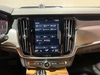 Kombi Volvo V90 Cross Country 26 av 28