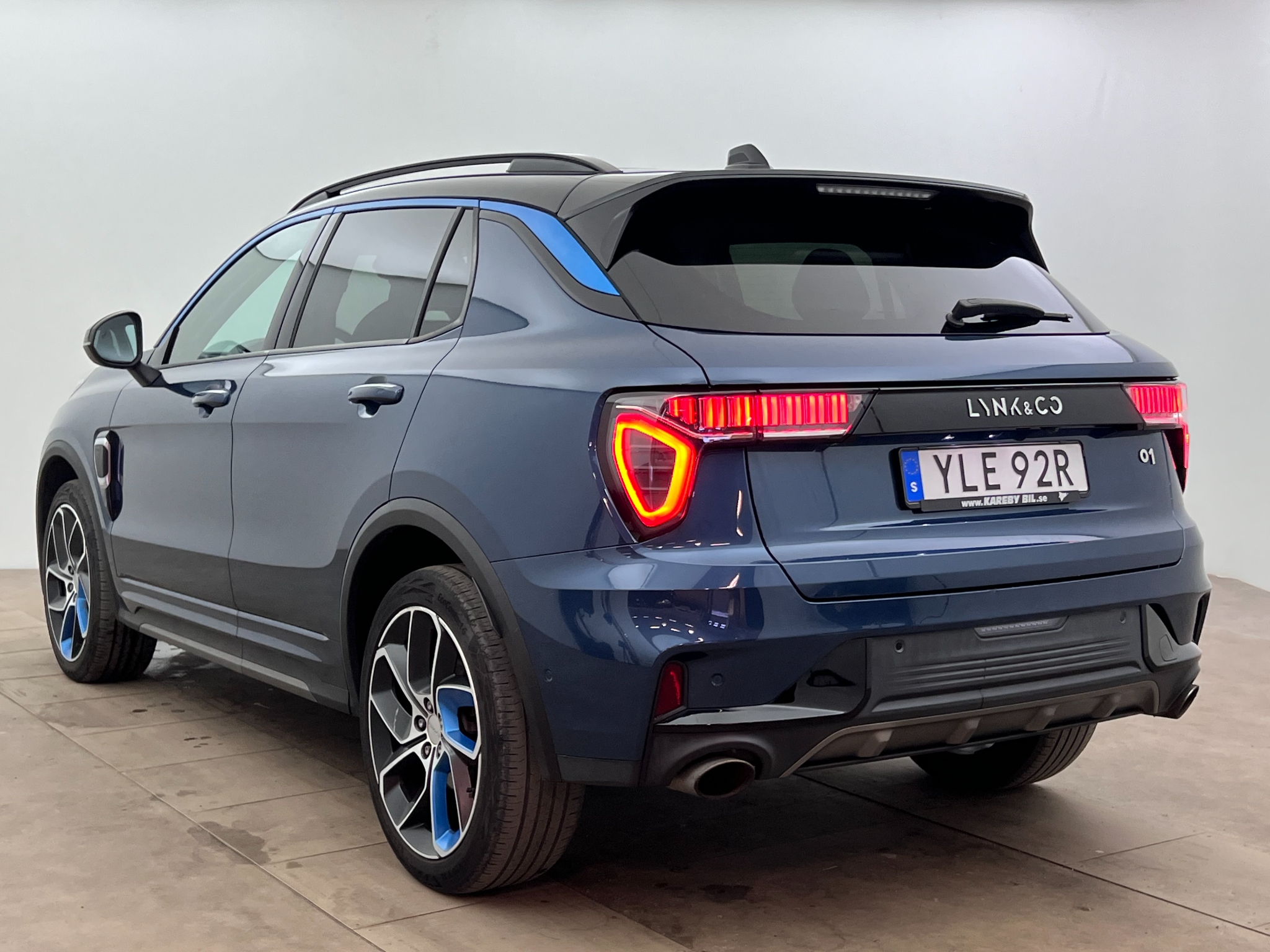 Lynk & Co 01 PHEV DCT 2021, bild 4/48