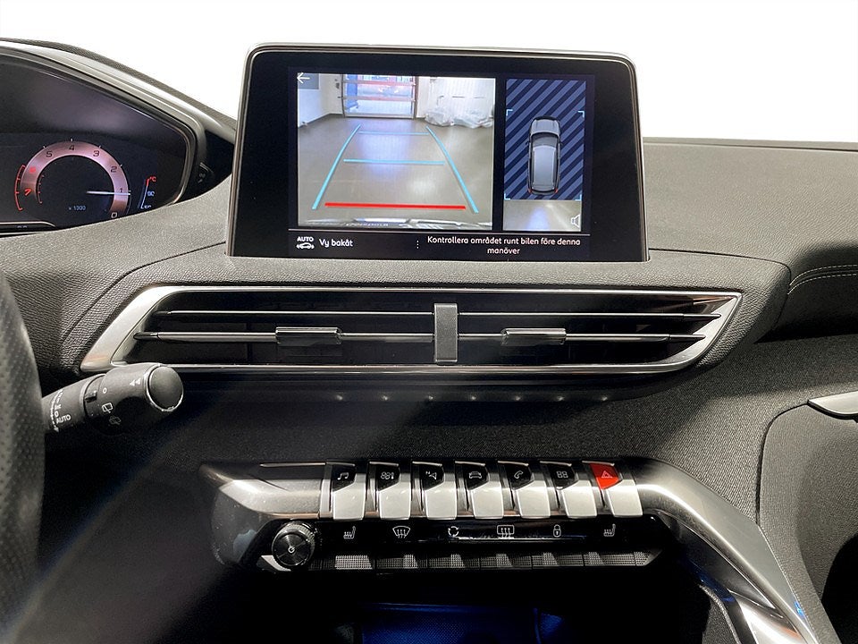 Bild på Peugeot 3008 GT-Line 1.2 PT 130hk Aut - B-KAMERA, CARPLAY