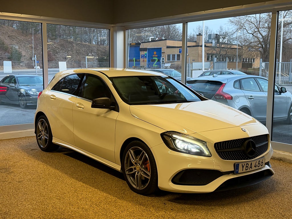 Mercedes-Benz A180 A 180 AMG Line 122 HK B-kamera Alcantara
