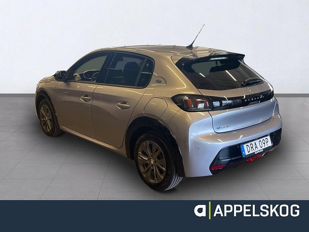 Peugeot E-208 ALLURE 50 kWh Electric |RÄNTA 3,99%|V-HJUL INGÅR| thumbnail