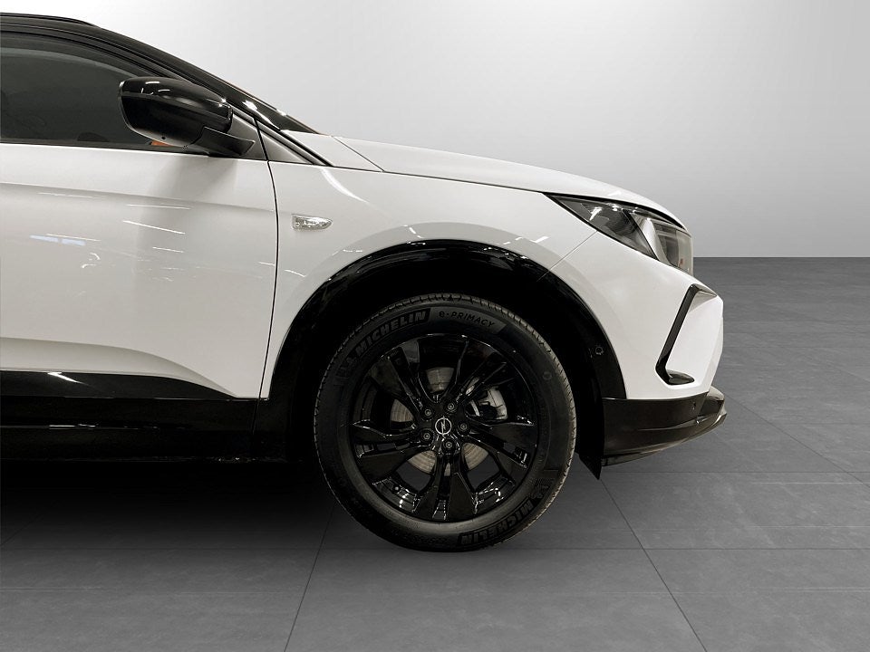 Bild på Opel Grandland GS 1.2 PT 130hk Aut - B-KAMEA, CARPLAY